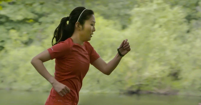 Shift can be used when running, allowing the runner to glance at their smartwatch