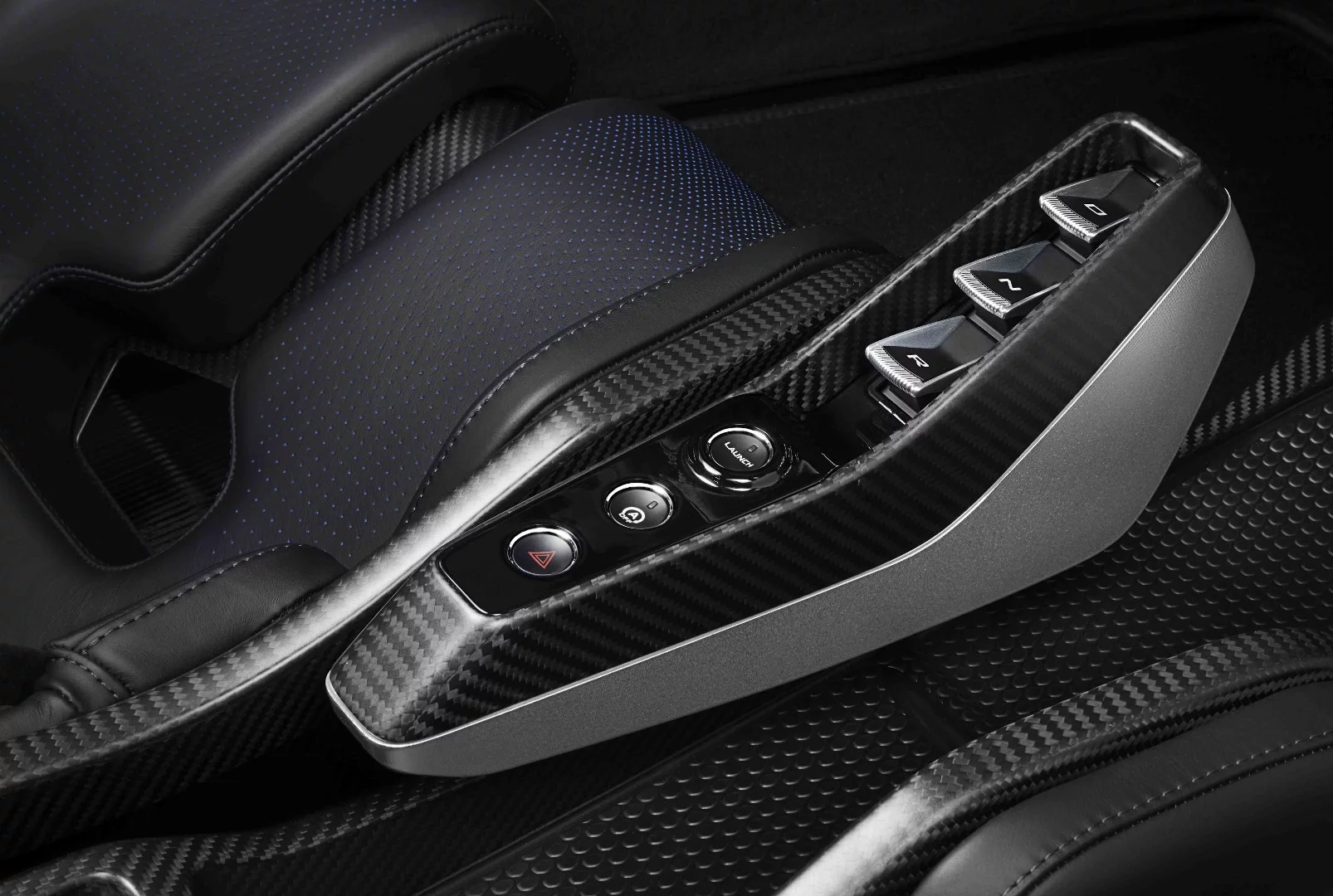 The center console features most of the Senna's controls like the window switches and the door release buttons to ensure minimal distraction while on the track