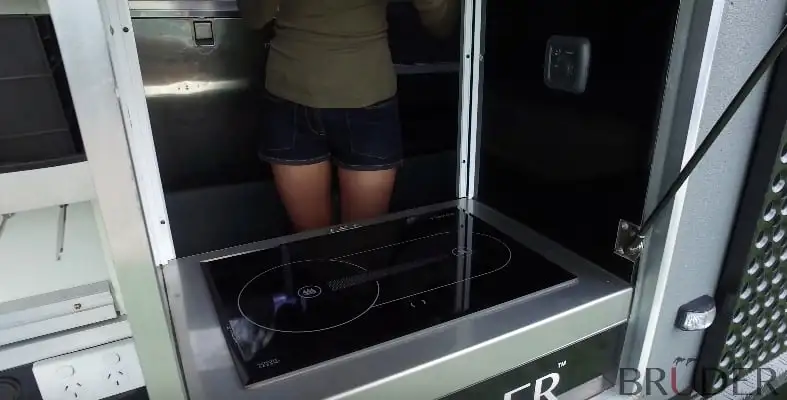 The Bruder EXP-6's indoor/outdoor cooktop