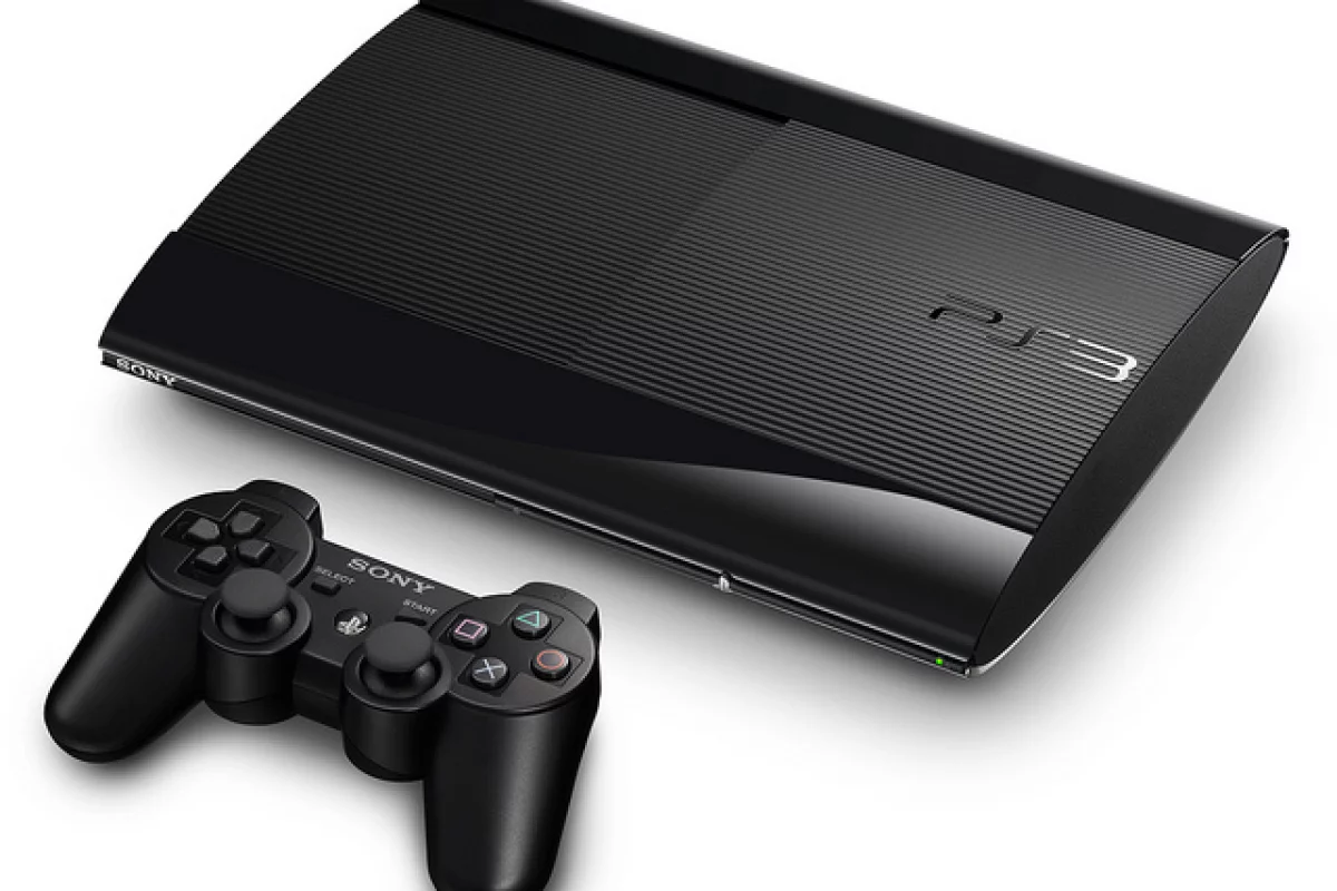 The new 250 GB model PS3 will be available in the U.S. from September 25, at US$269