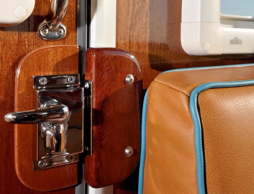 Tonke interior