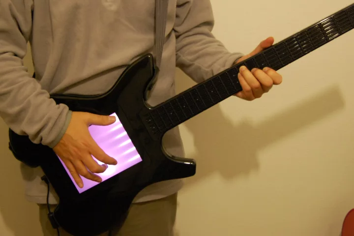 A hands-on review of the Kitara digital guitar synthesizer