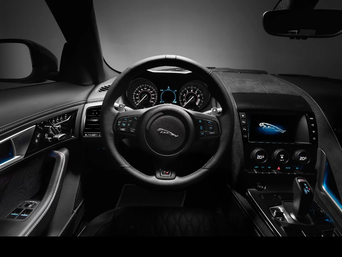 The Jaguar F-Type SVR cockpit