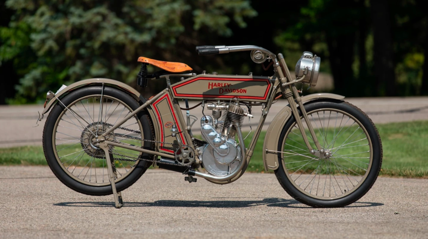This 1913 Harley-Davidson Model 9b Single sold for $68,200 as Lot T4 at Mecum Auctions' Las Vegas sale on Thursday, 27 January 2022