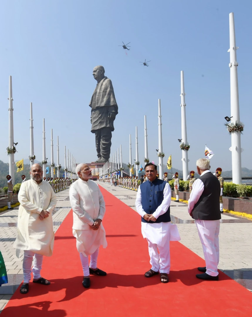 India’s Prime Minister Shri Narendra Modi (second from left) dedicated the statue of Unity at an event on October 31