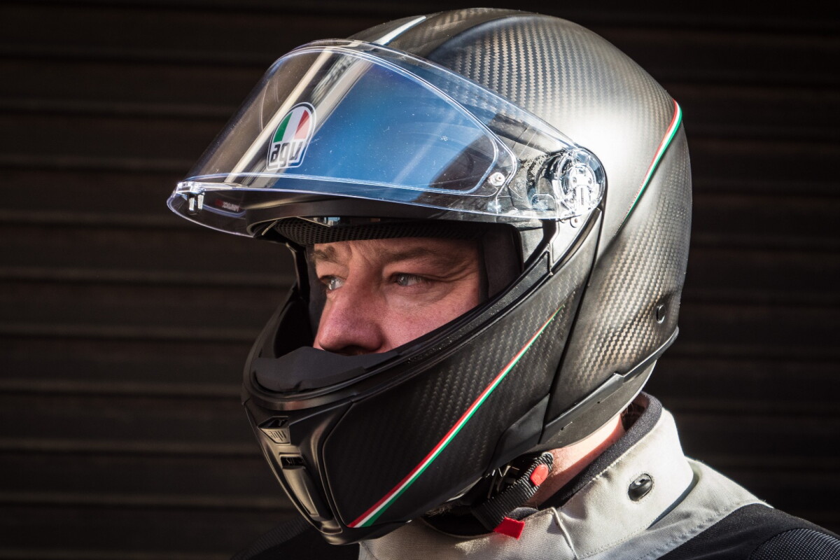 agv grid helmet solid K3 Space Matte White/Red Fluo S Steel micrometric retention system AGV K1 S Solid Helmet