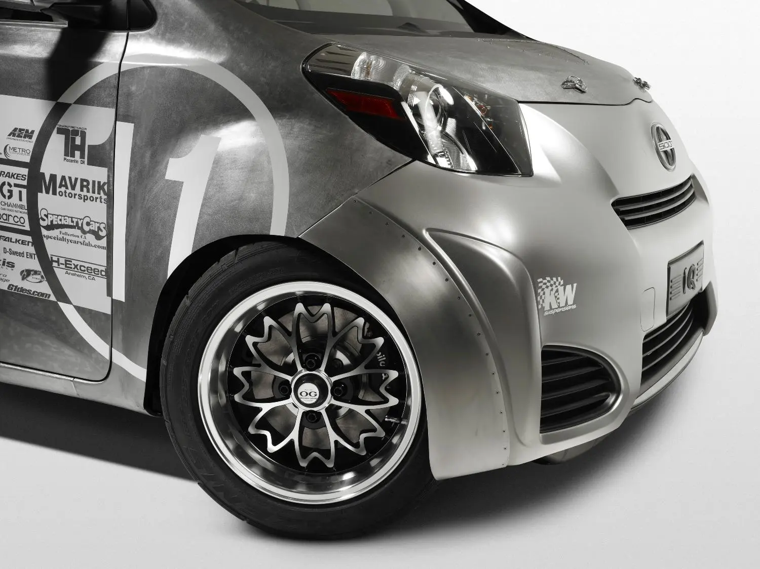 Scion iQ MR by Tatsu