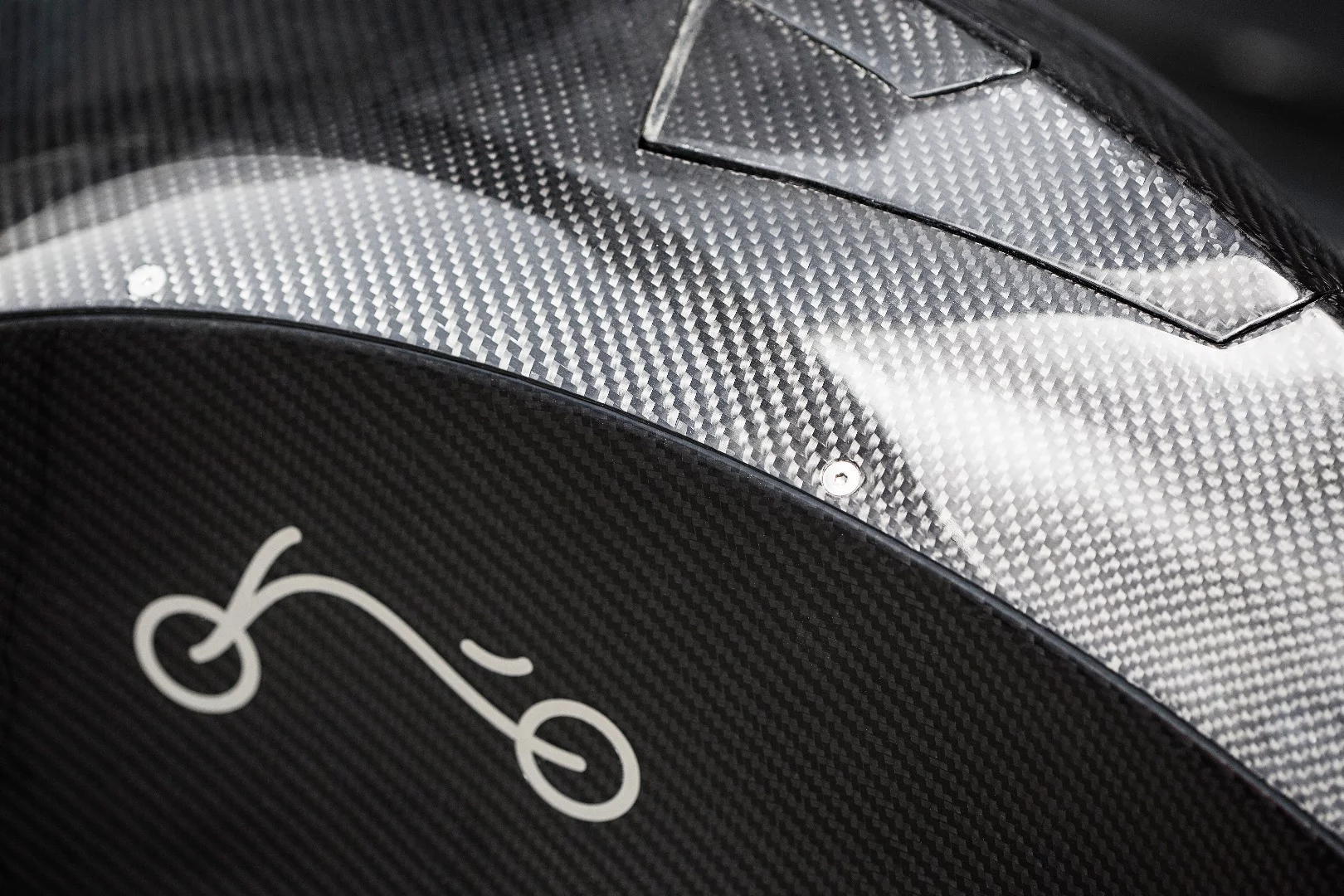 The Archont's carbon fiber battery-storage case
