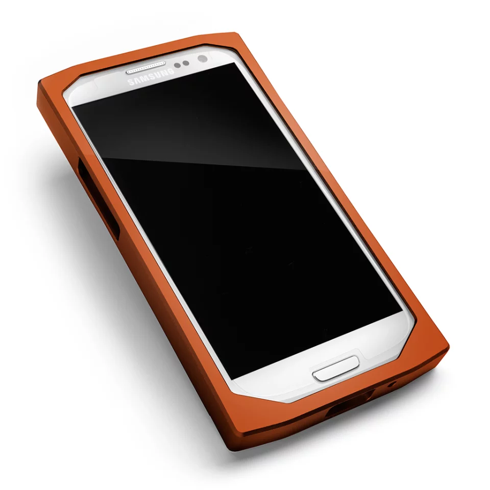 The METALLO case on a Samsung Galaxy S III