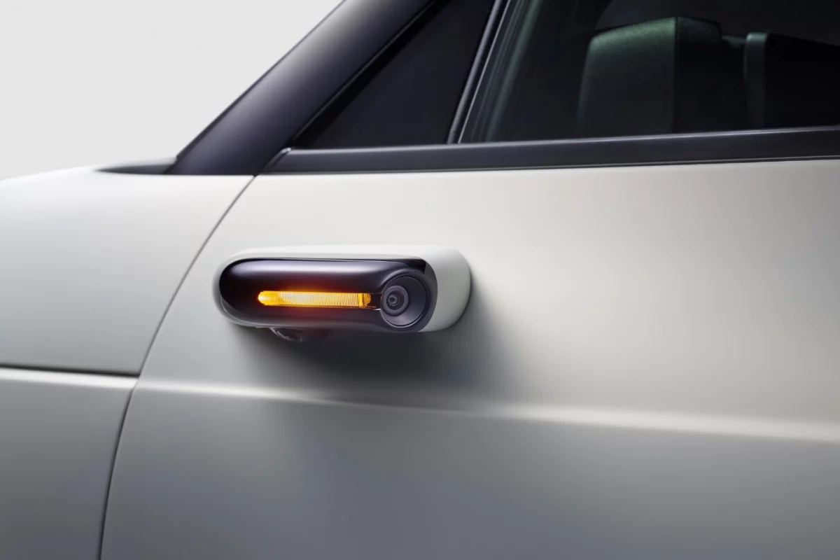 Those with an eye for detail may have noticed the side mirrors on Honda's upcoming e, or lack thereof