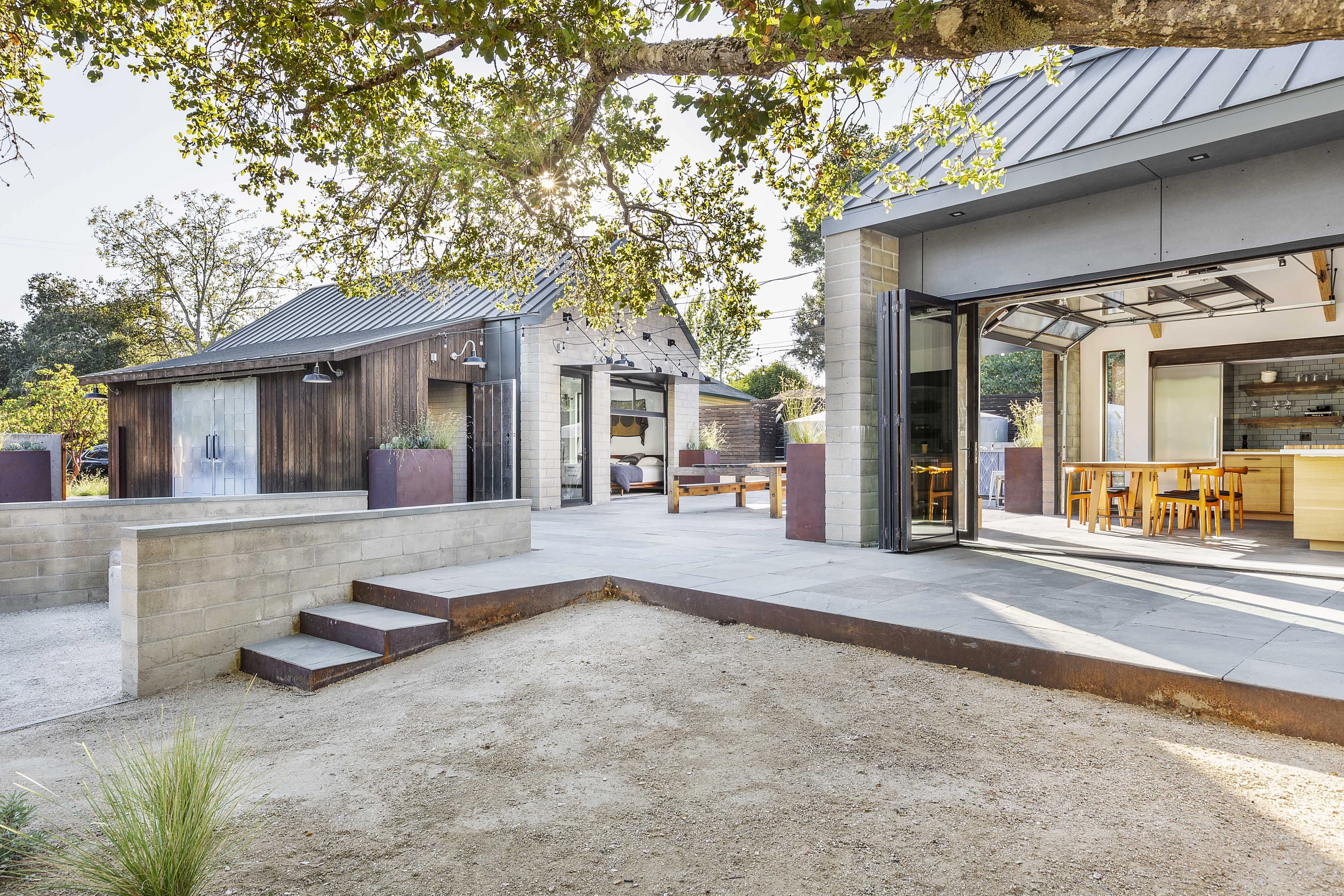 Sonoma Farmhaus is conceived as a contemporary take on a traditional farmhouse