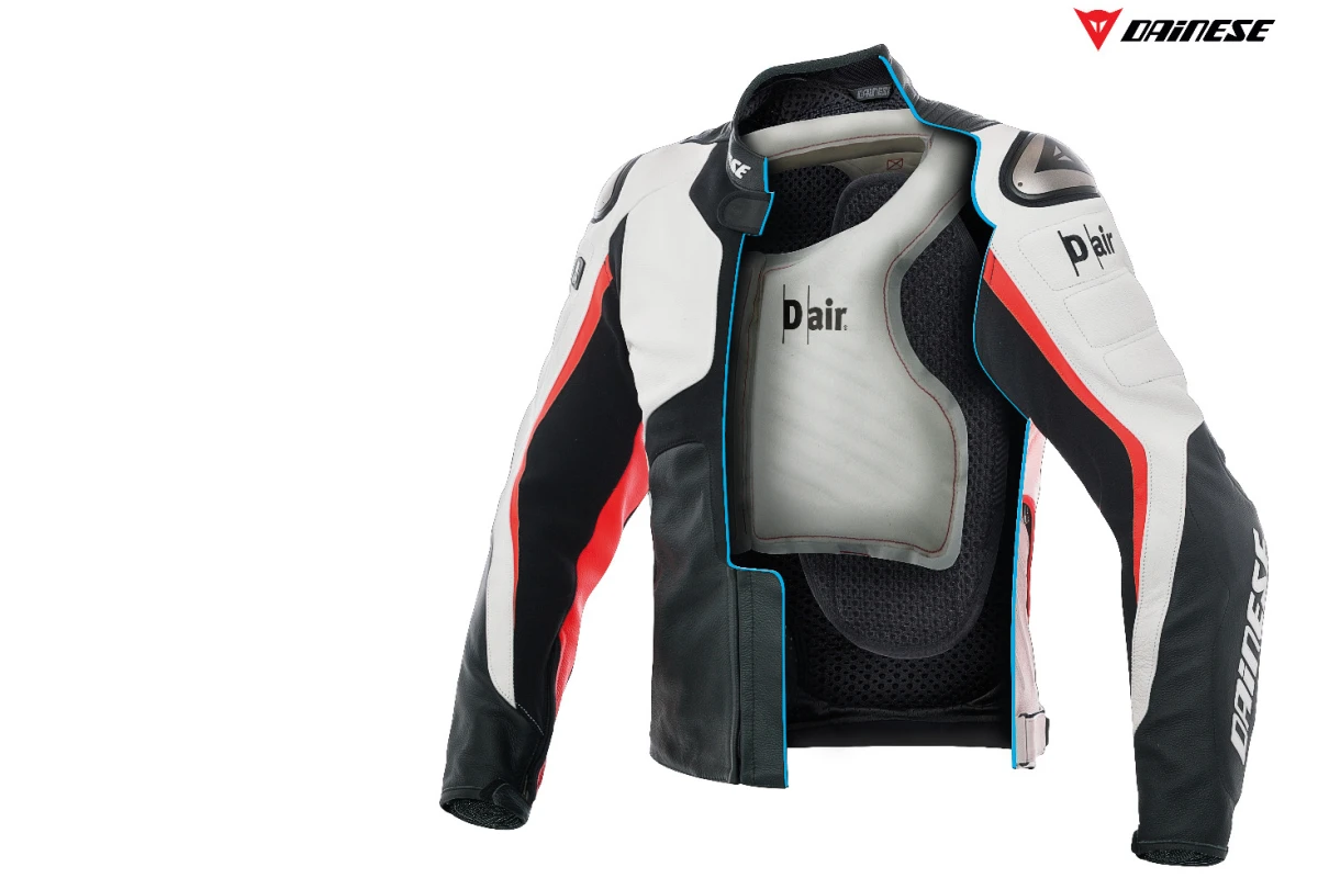 Misano 1000 airbag jacket: Six sensors contained in the back-protector monitor the vectors affecting the body of the rider 800 times a second