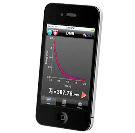 DMR readout on a smartphone (Photo: Massachusetts General Hospital)