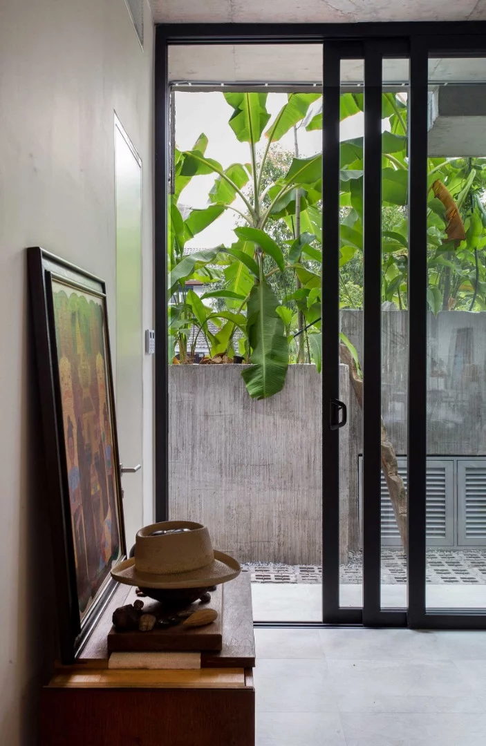 The architects see their Planter Box House as a “redefinition of a contemporary tropical house"