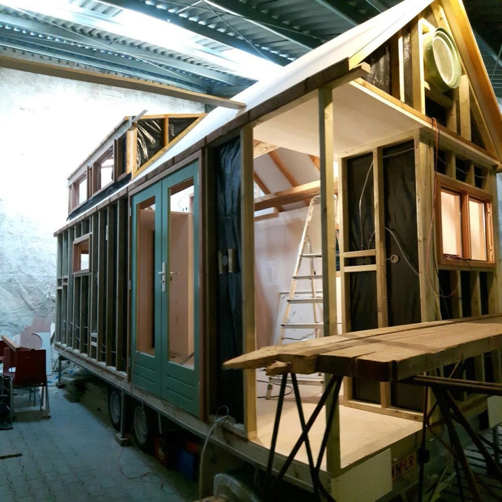 Building the tiny house
