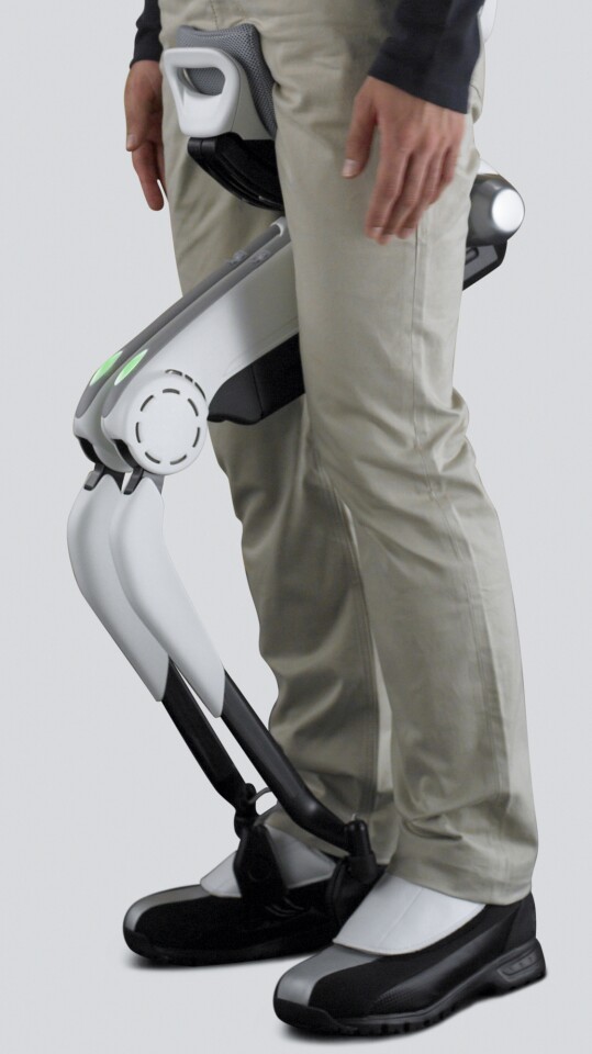 Honda begins leasing Walking Assist Exoskeleton