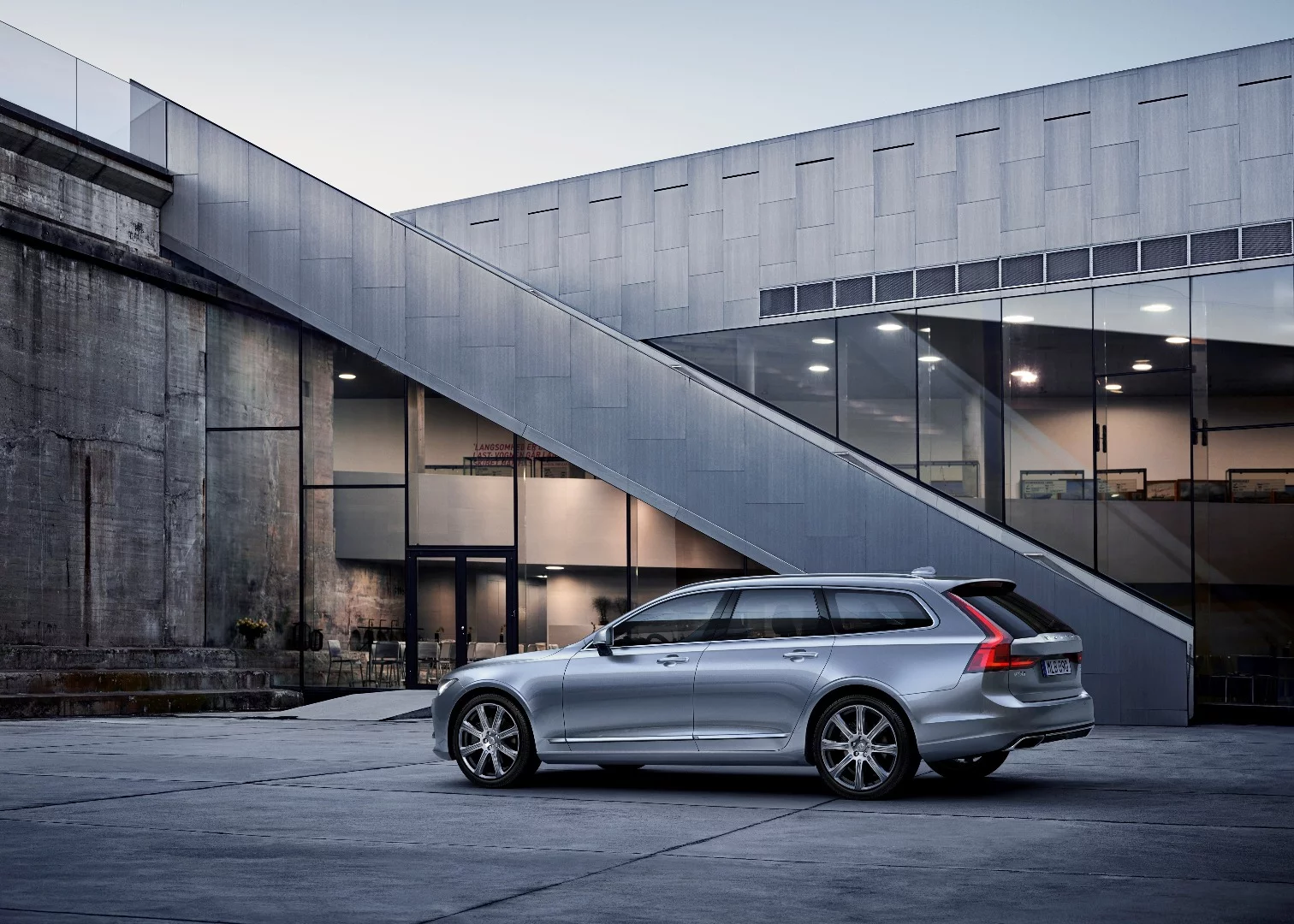 Volvo has thrown the kitchen sink at the V90, loading it up with all the active safety kit it can hold