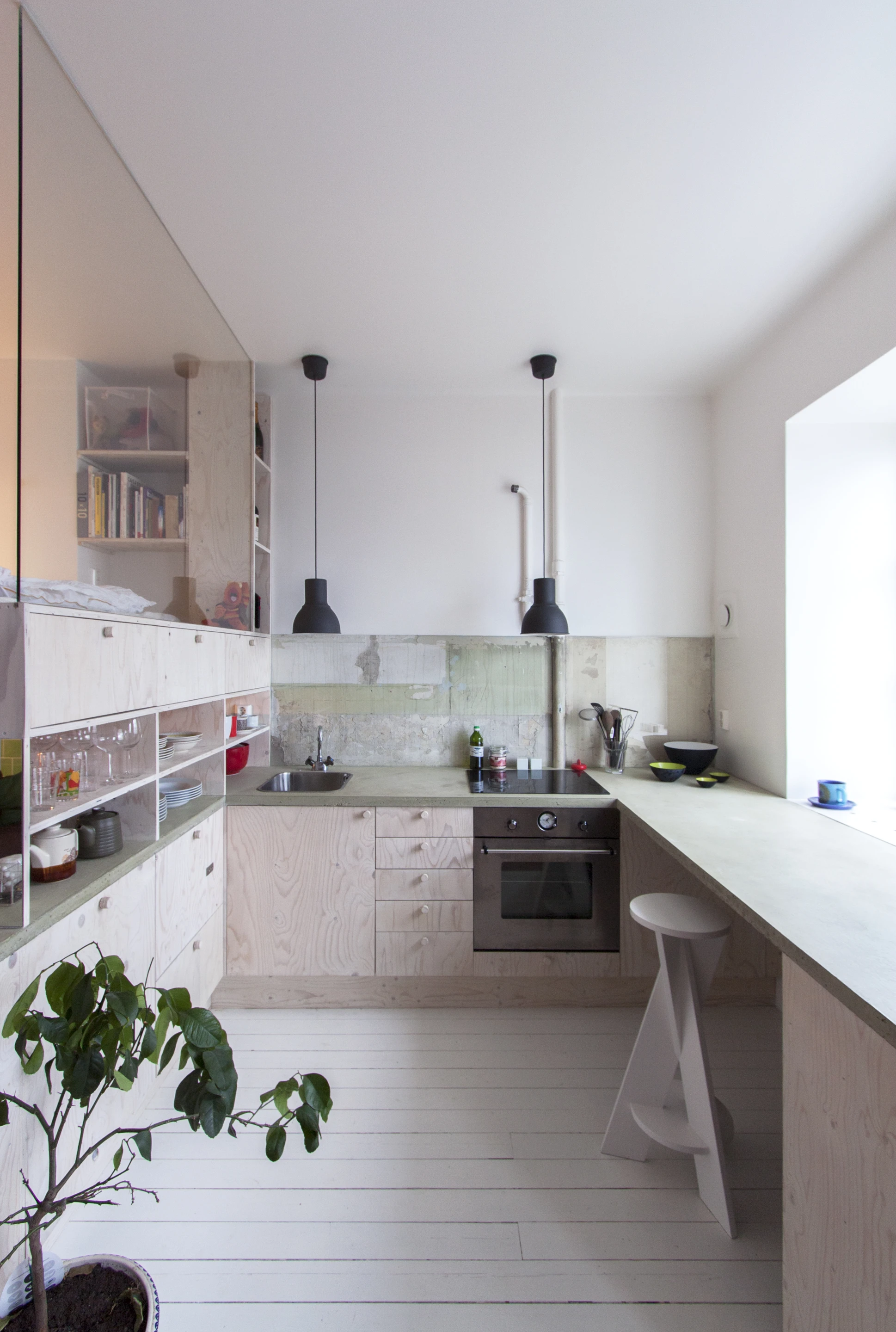 HB6B's light filled and not so tiny kitchen