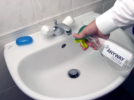 The ANYWAY Spray allows spray bottles to be used at any angle