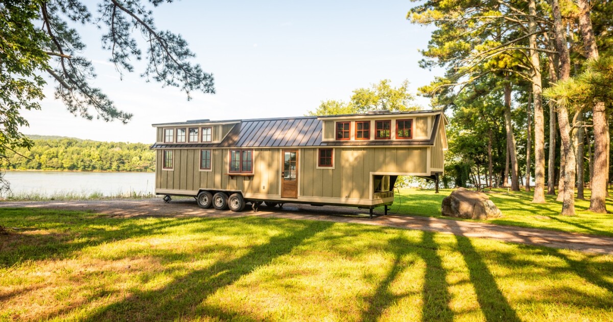 Denali XL supersizes one of the best luxury tiny houses on the market