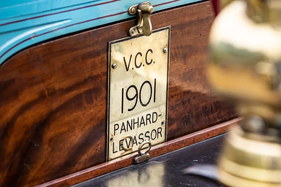 The Panhard 1901 7hp was a bespoke vehicle