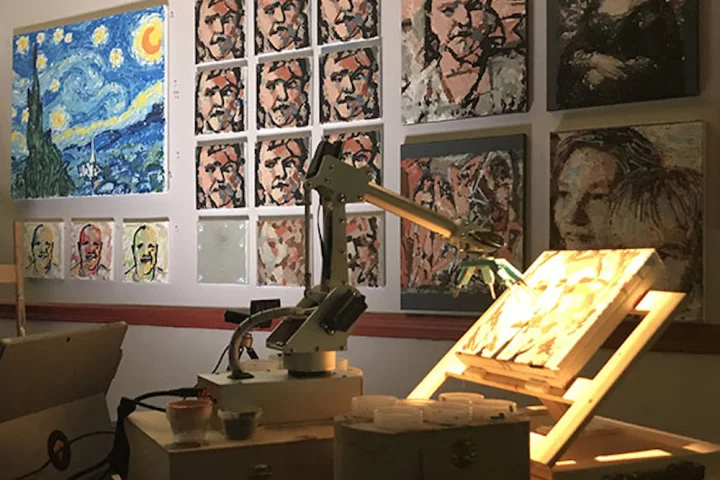 The winning robot in the 2018 Robot Art Competition, CloudPainter
