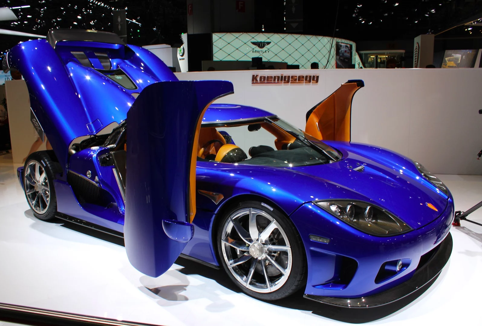 Koenigsegg celebrates its 25th anniversary with this beautifully blue CCX "certified legend"