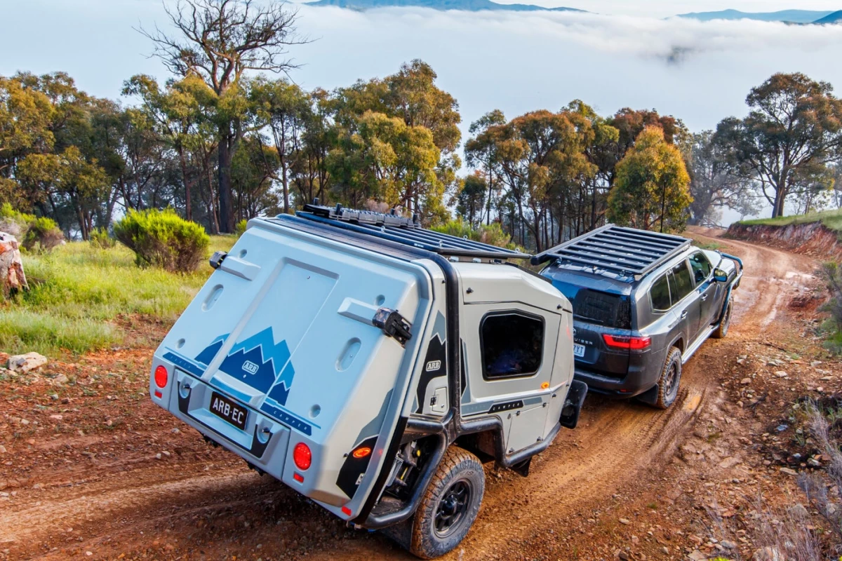 With its steel-framed fiberglass construction, Old Man Emu independent suspension setup and all-terrain tires, the ARB Earth is ready to roll over and through serious terrain
