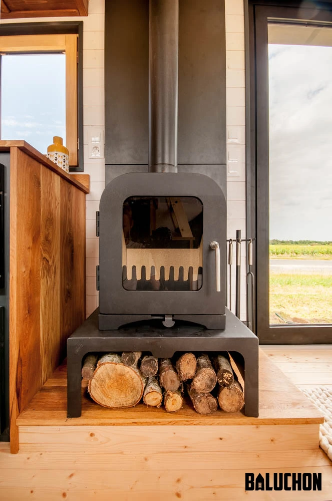 Baluchon recently completed the Intrépide as a bespoke tiny home for a couple and their dog