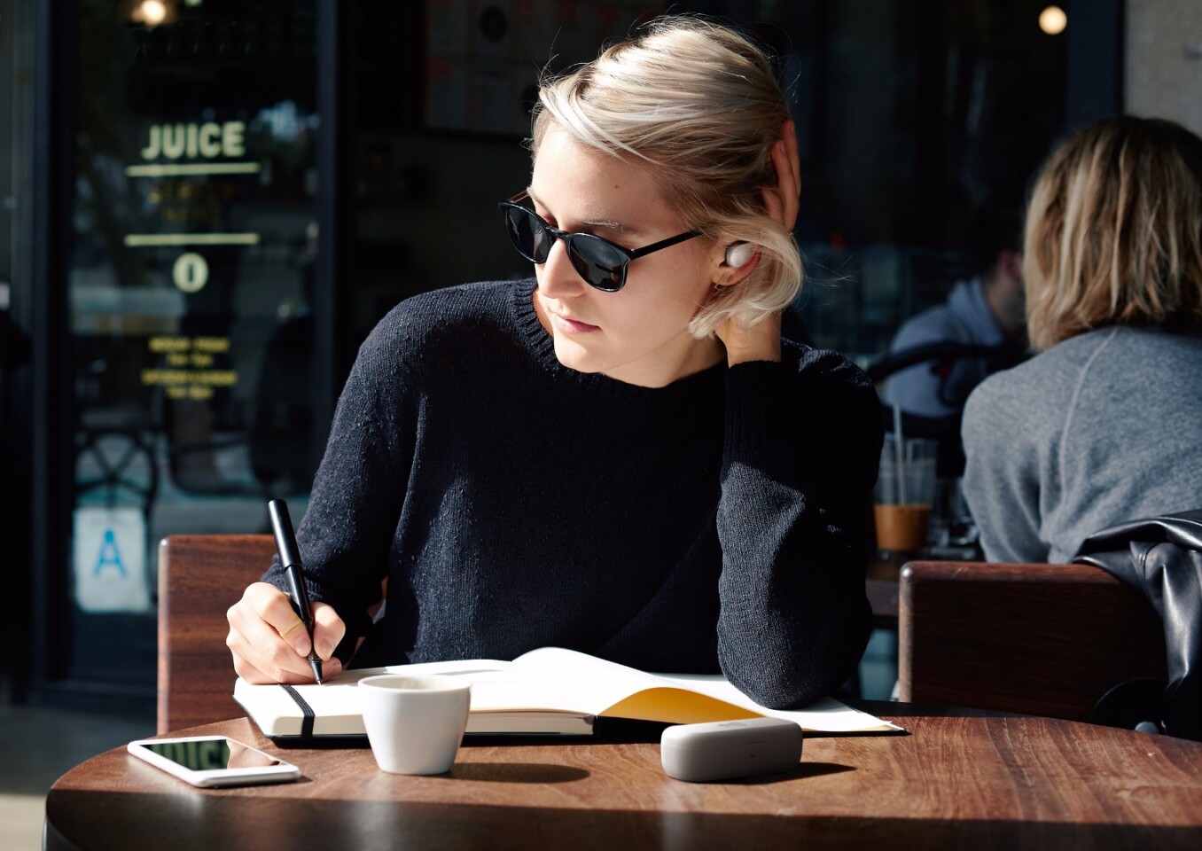 A modern-day beatnik(?) augmenting her library's environment