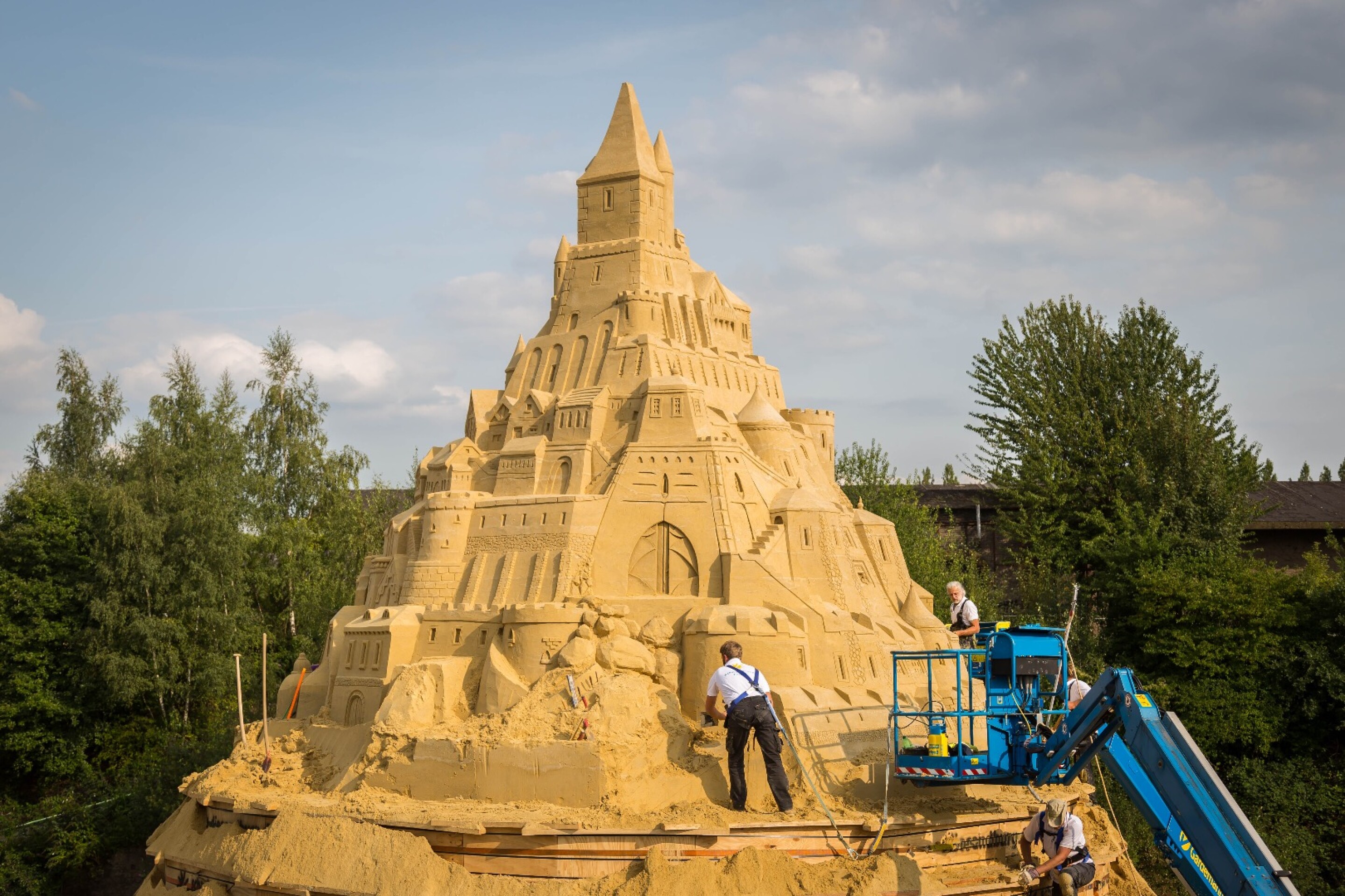 World's tallest sandcastle reaches for the sky in Germany