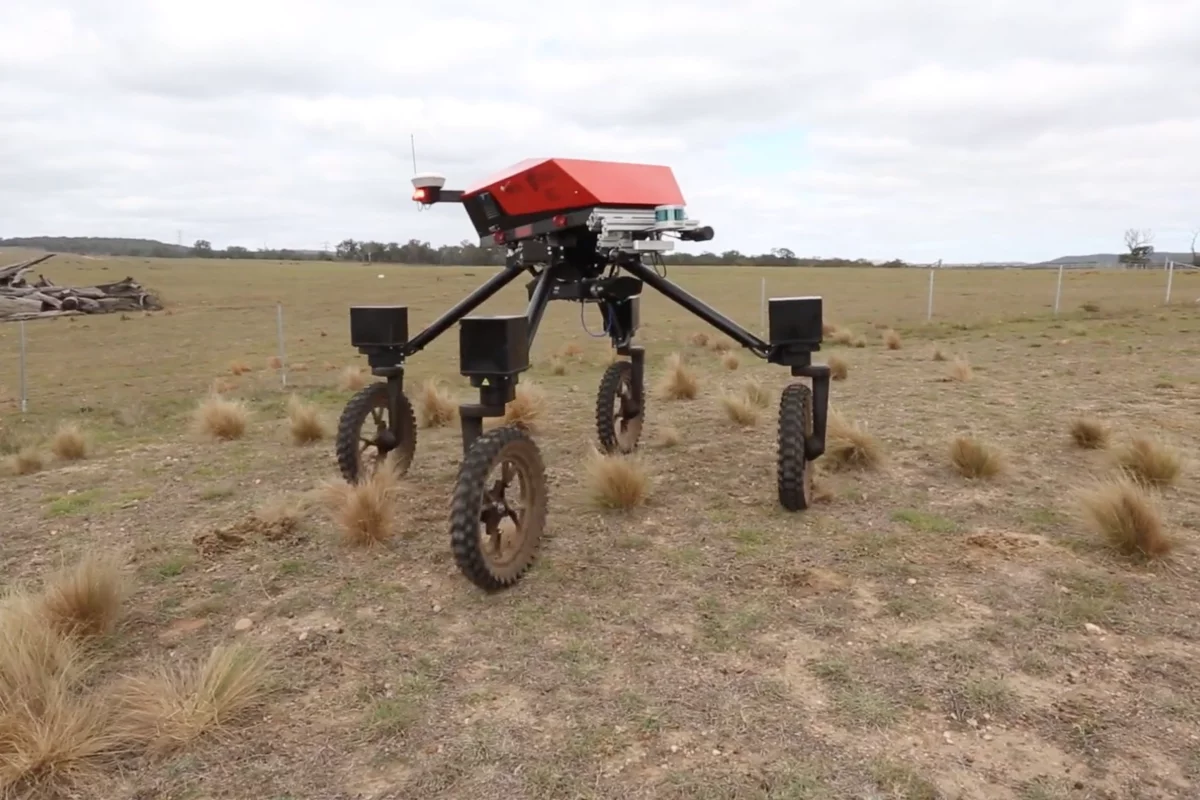 The SwagBot autonomous farm robot has received enough funding to commercialize it by 2020