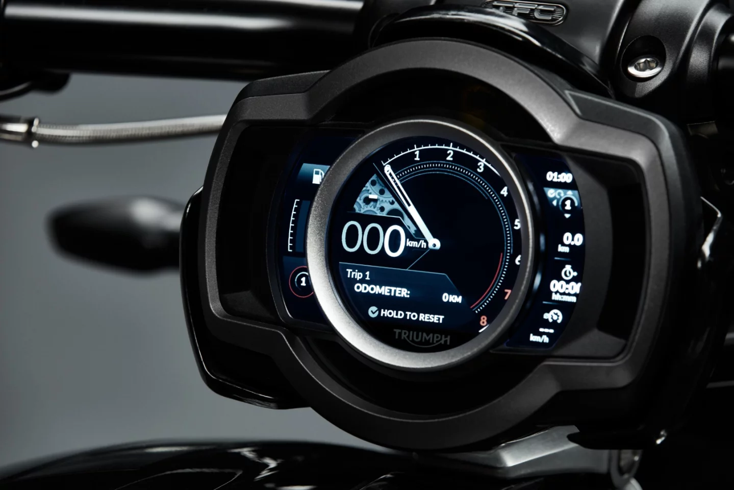A new TFT dash – Triumph's dashes lately have been very dashing