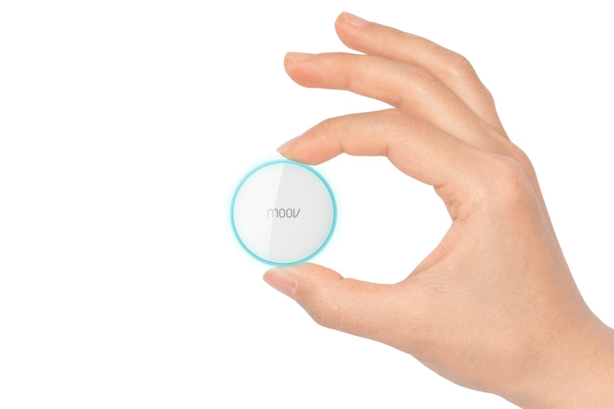 Moov is a new fitness tracker that also provides real-time coaching during workouts