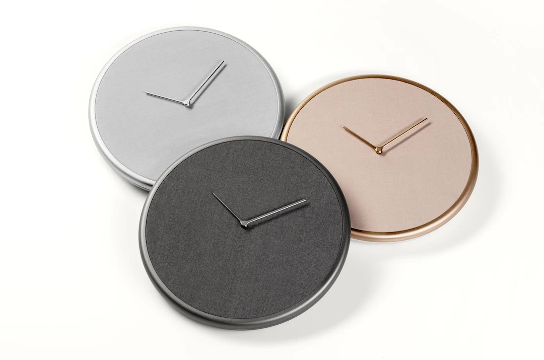 The Glance Clock will be available in three colors: graphite, silver and copper