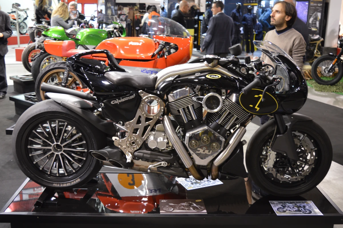 The Cafédecursa on debut at EICMA show Milan