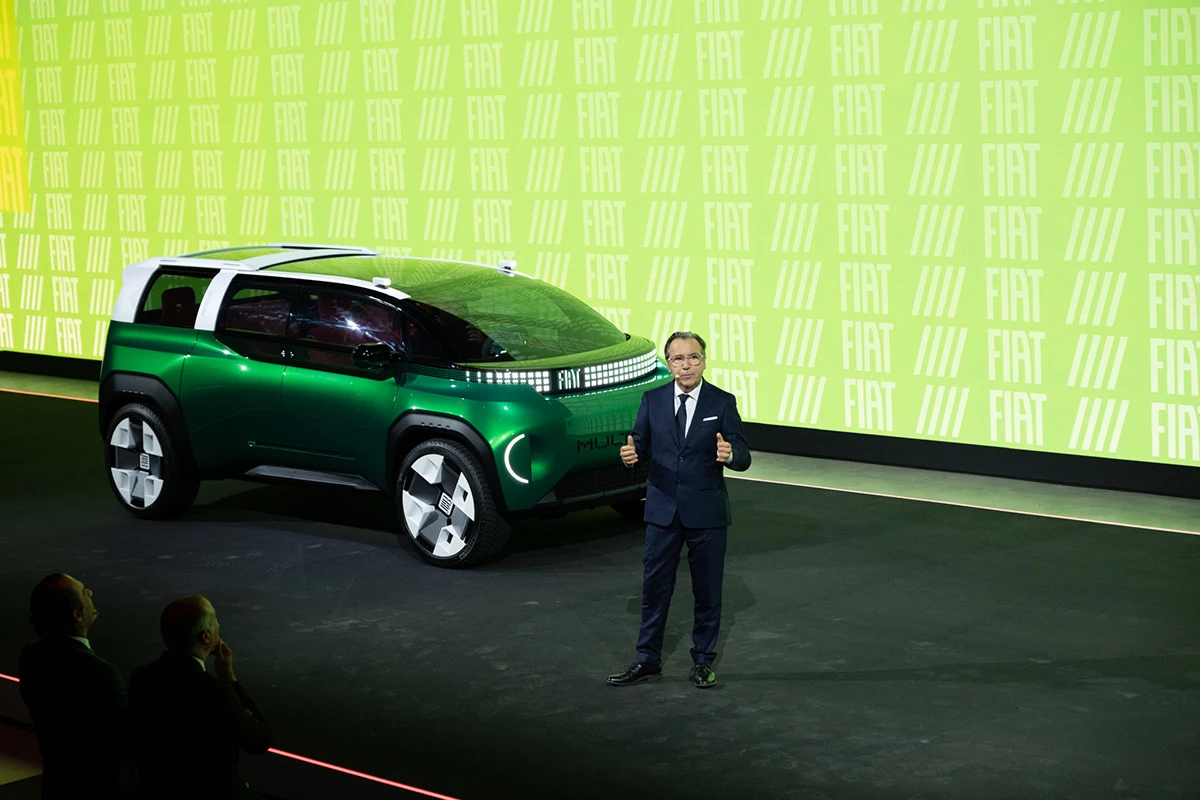 Fiat actually brought out a prototype Multiplay on stage at its event ahead of the 2026 Paris Motor Show