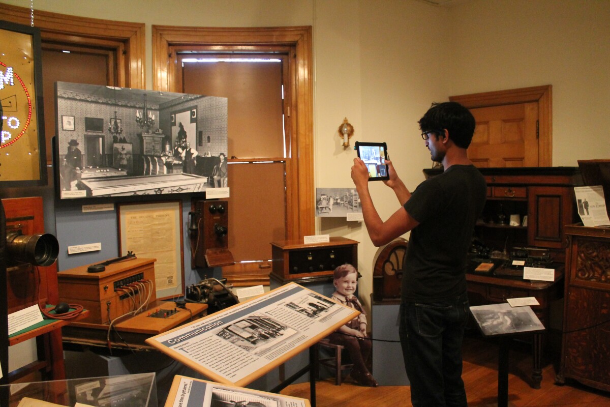 Midway through a demo of acquiring a 3D panorama of an exhibit room (Photo: Josh Mishell)