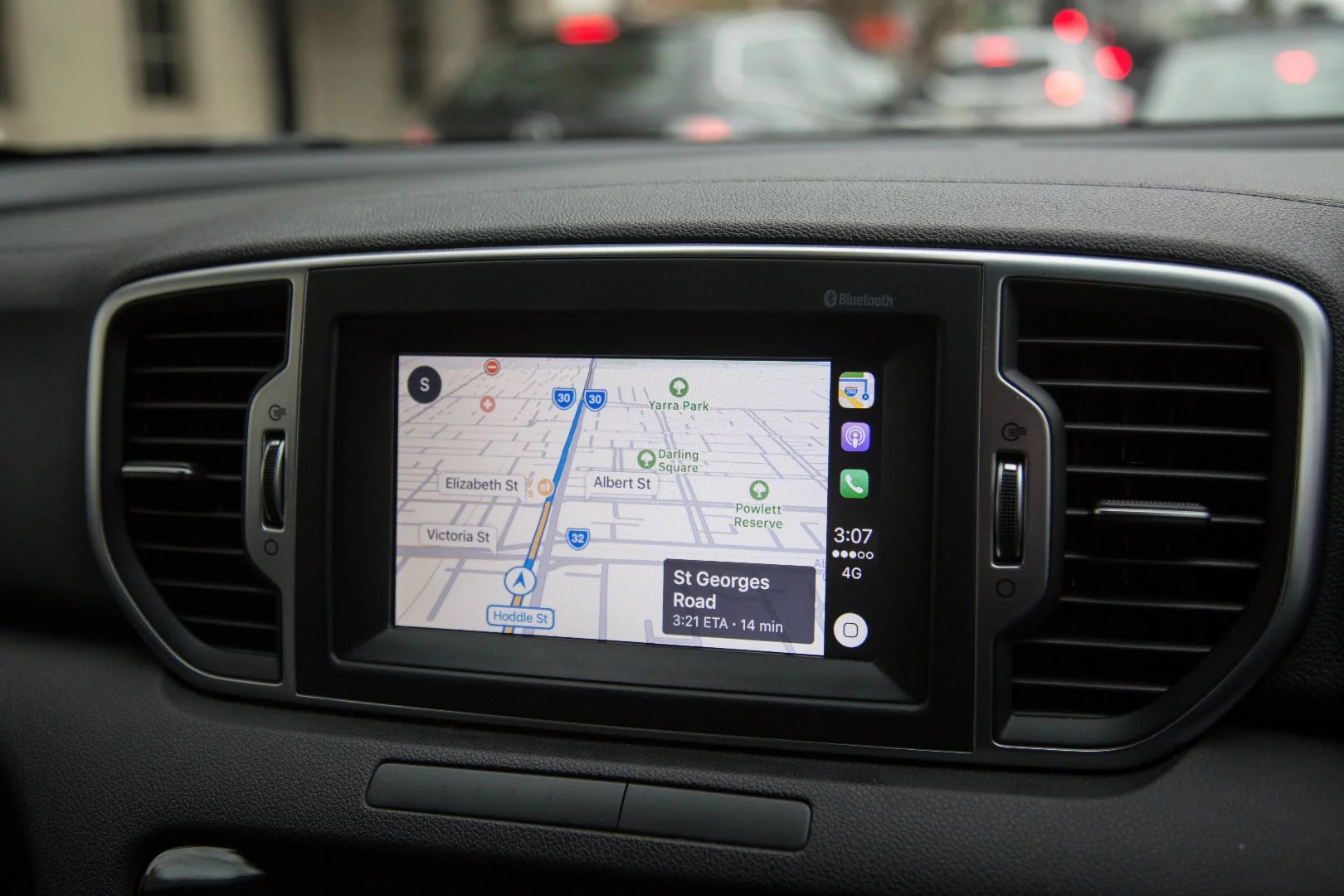 A look at maps in Apple CarPlay