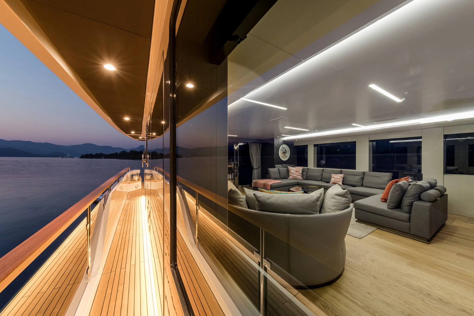 The luxury vessel is sure to impress with its 330 sq m (3,552 sq ft) of on board living space