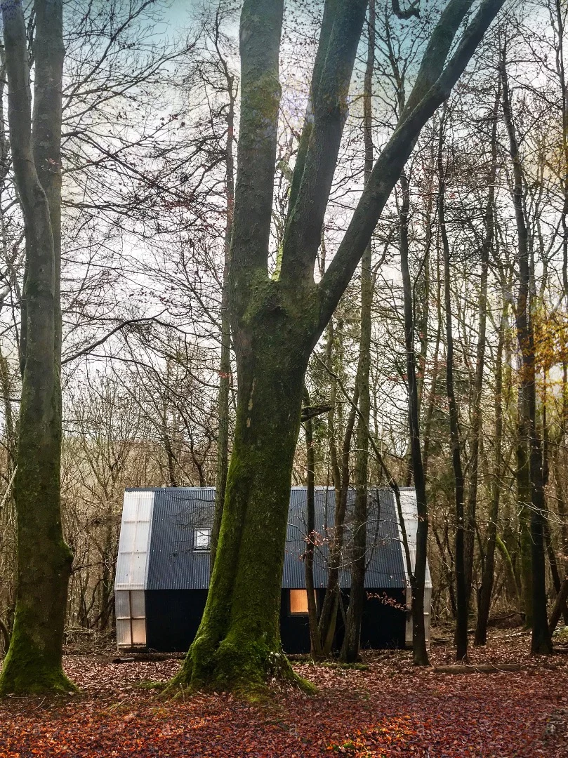 Trailer was constructed for £20,000 (US$28,000)