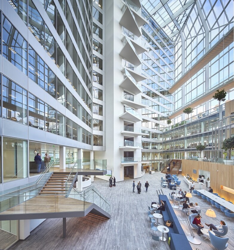 The atrium in The Edge (Photo: Ronald Tilleman)