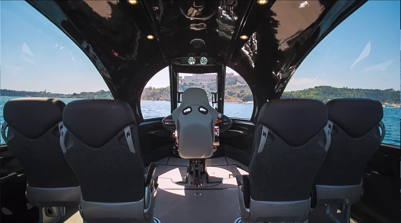 The Reptile features a futuristic cockpit