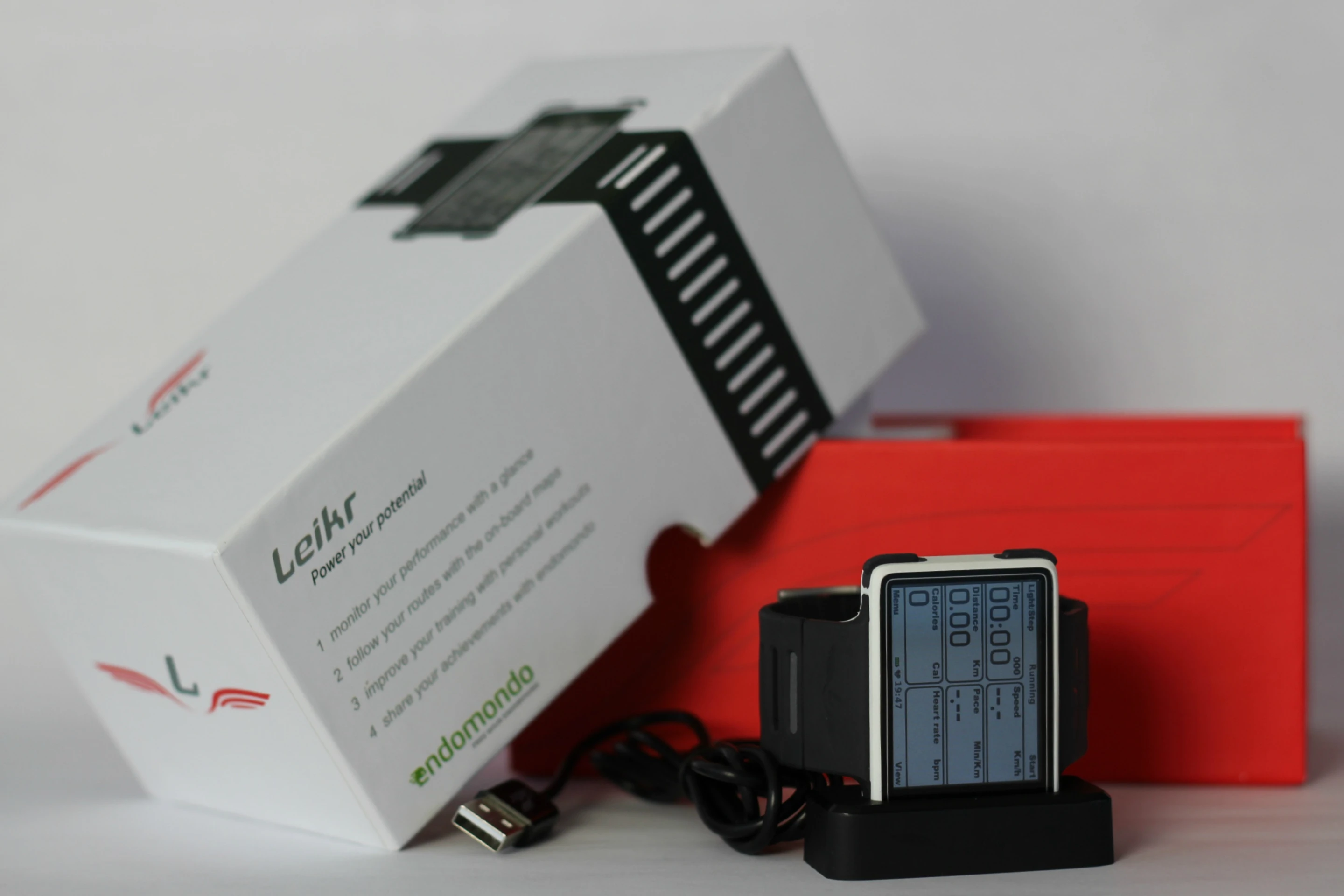 Leikr uses wireless technology for easy operation