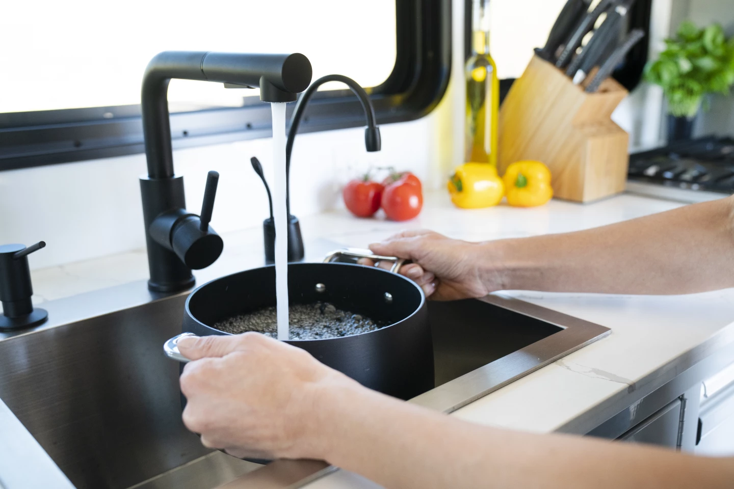 With the available Watergen system, the Living Vehicle can keep supplying the taps with clean water, even when it's miles away from the nearest water supply infrastructure