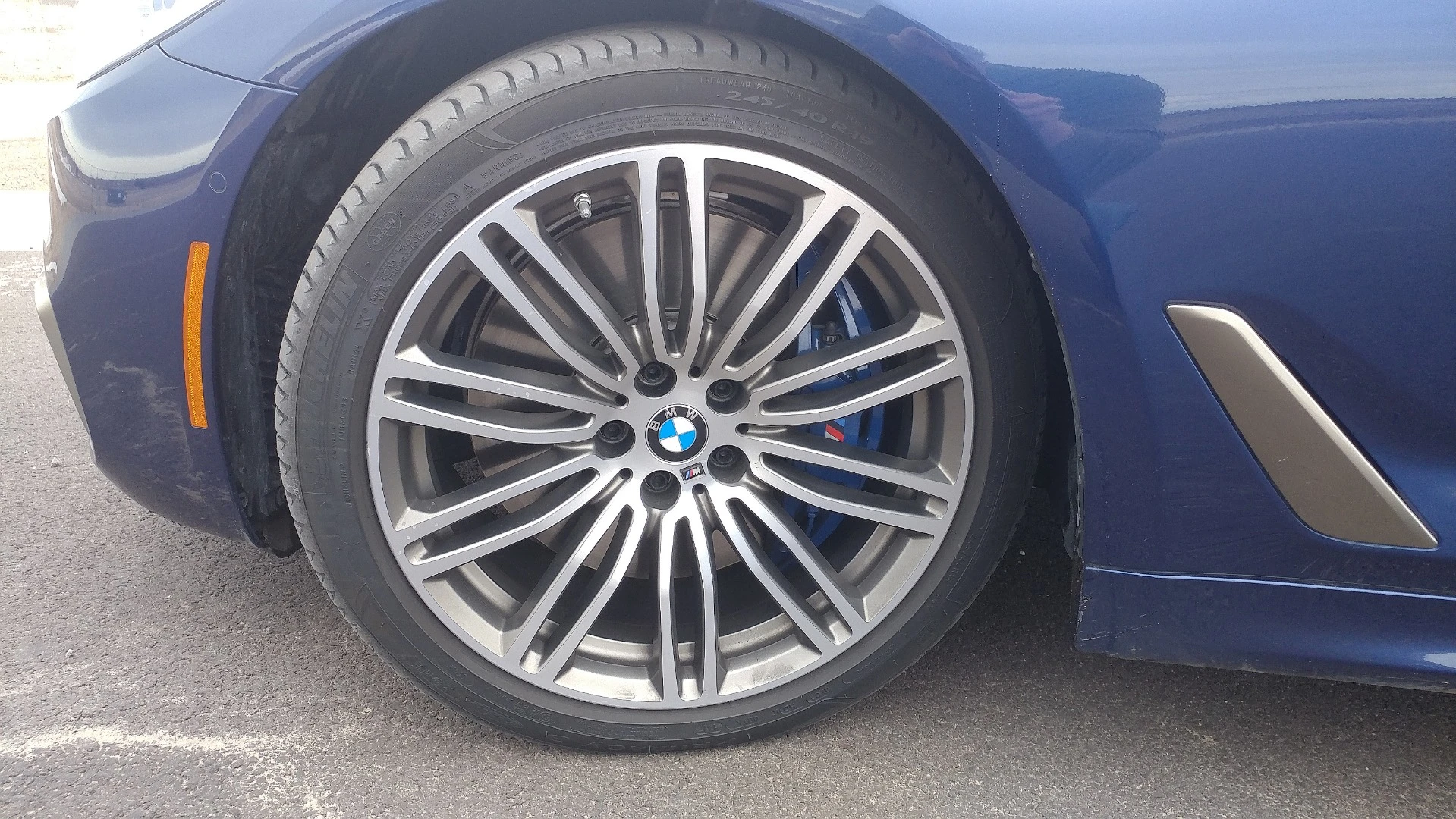 These beautiful wheels almost hide the burly brakes behind, which counteract the large amount of muscle in the BMW M550i