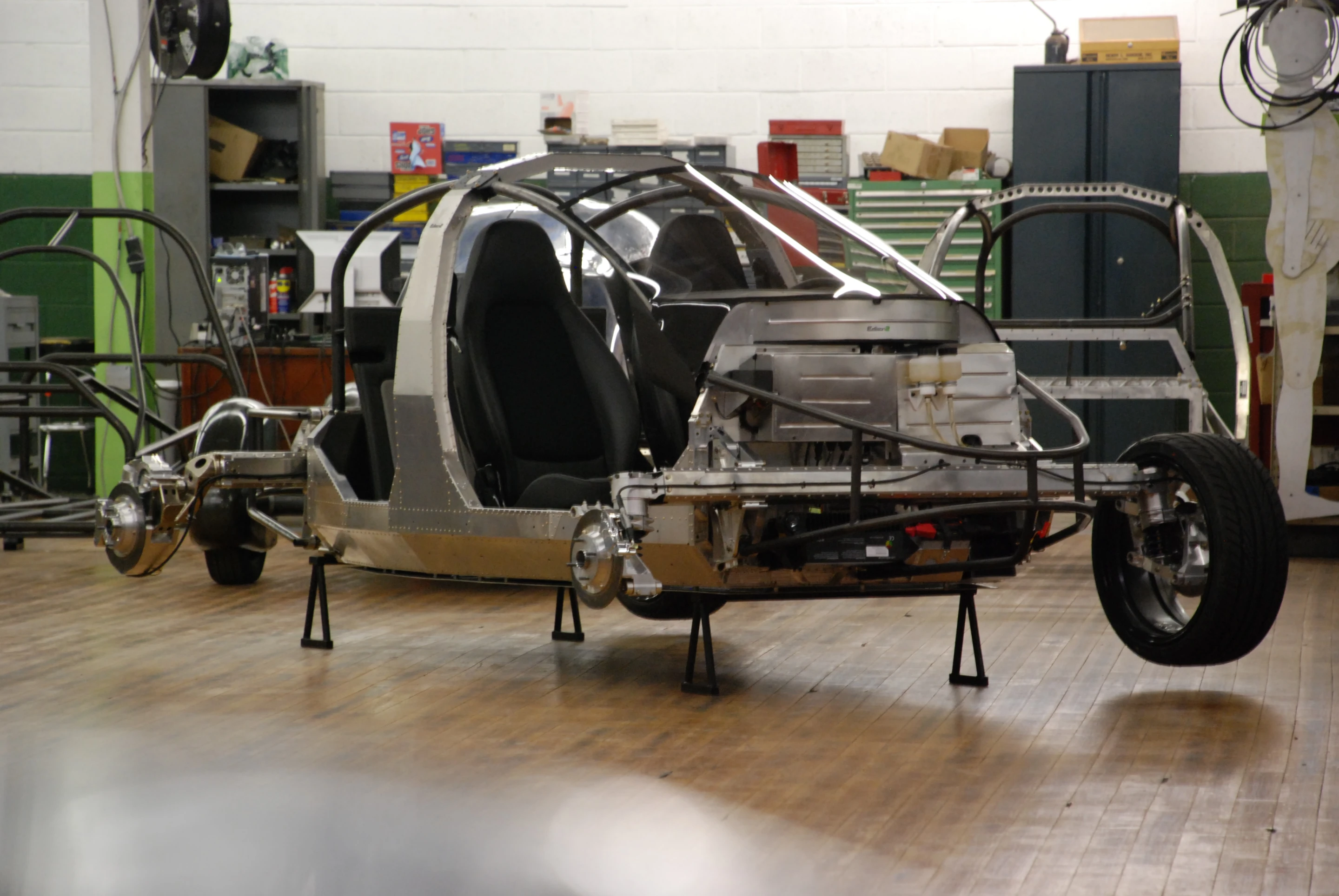 New VLC rolling-chassis