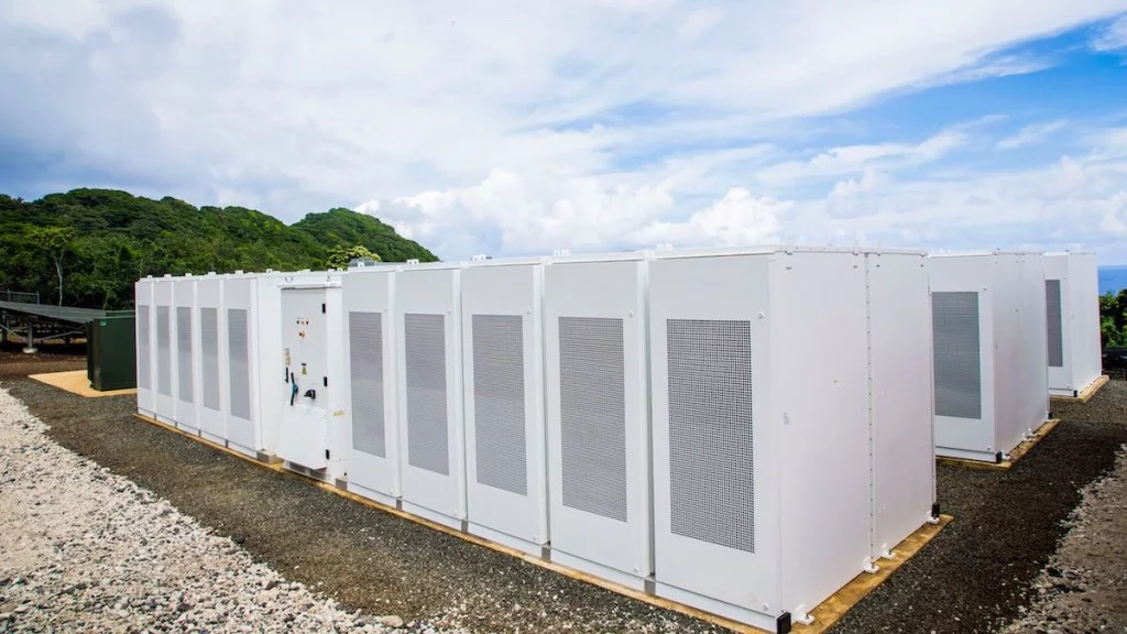 The SolarCity microgrid on Ta’u includes 60 Tesla Powerpacks that provide 6 MWh of battery storage