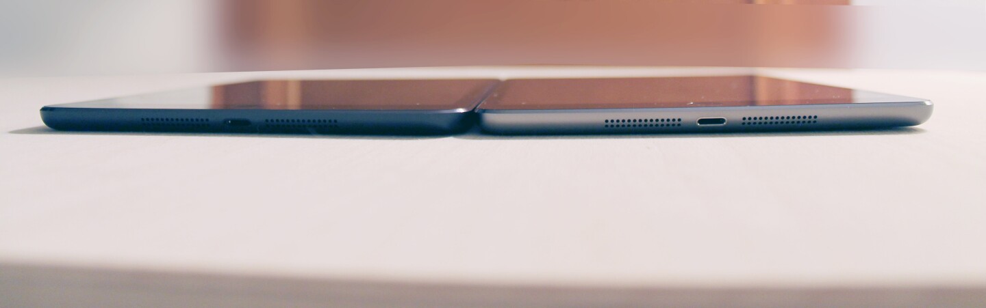 iPad mini (1st gen) on the left, iPad mini with Retina Display on the right