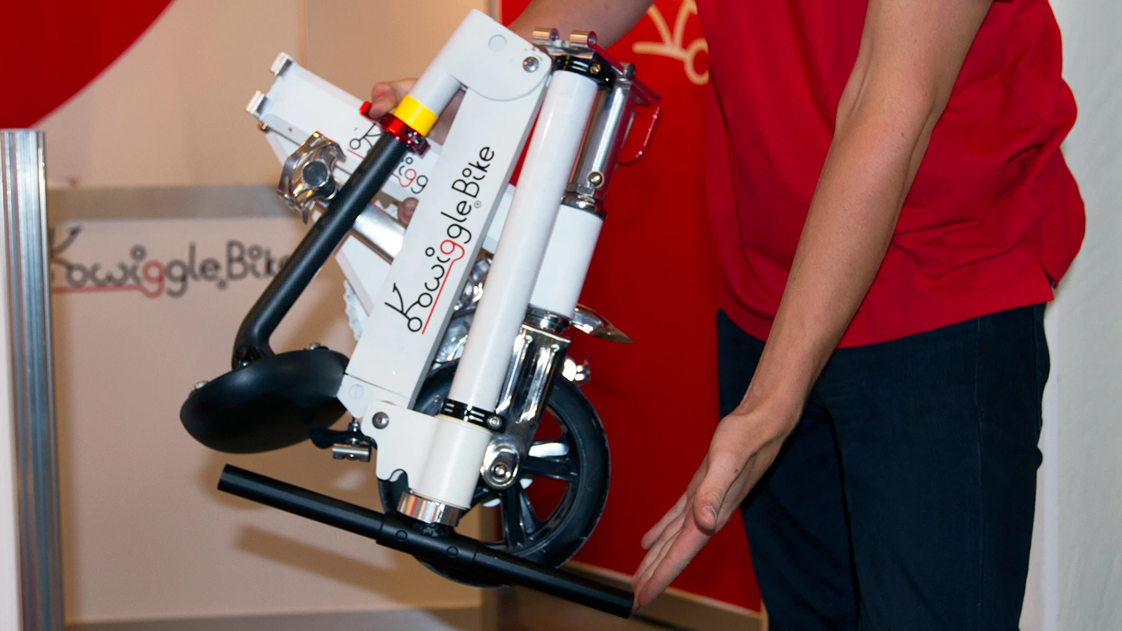 The Kwiggle Bike folds down to a compact package